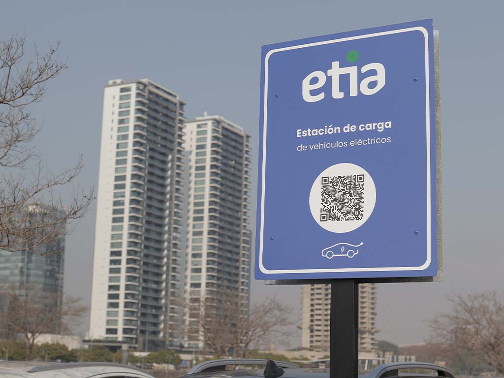 cargador para autos electricos